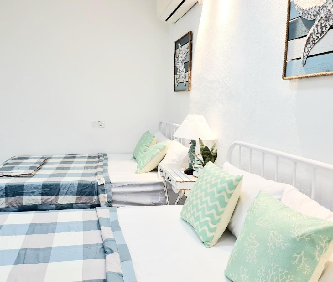 527 Beachhouse L 5 Bedroom With Swimming Pool - 3Min Walk To The Beach Танджунг Бунга Екстериор снимка