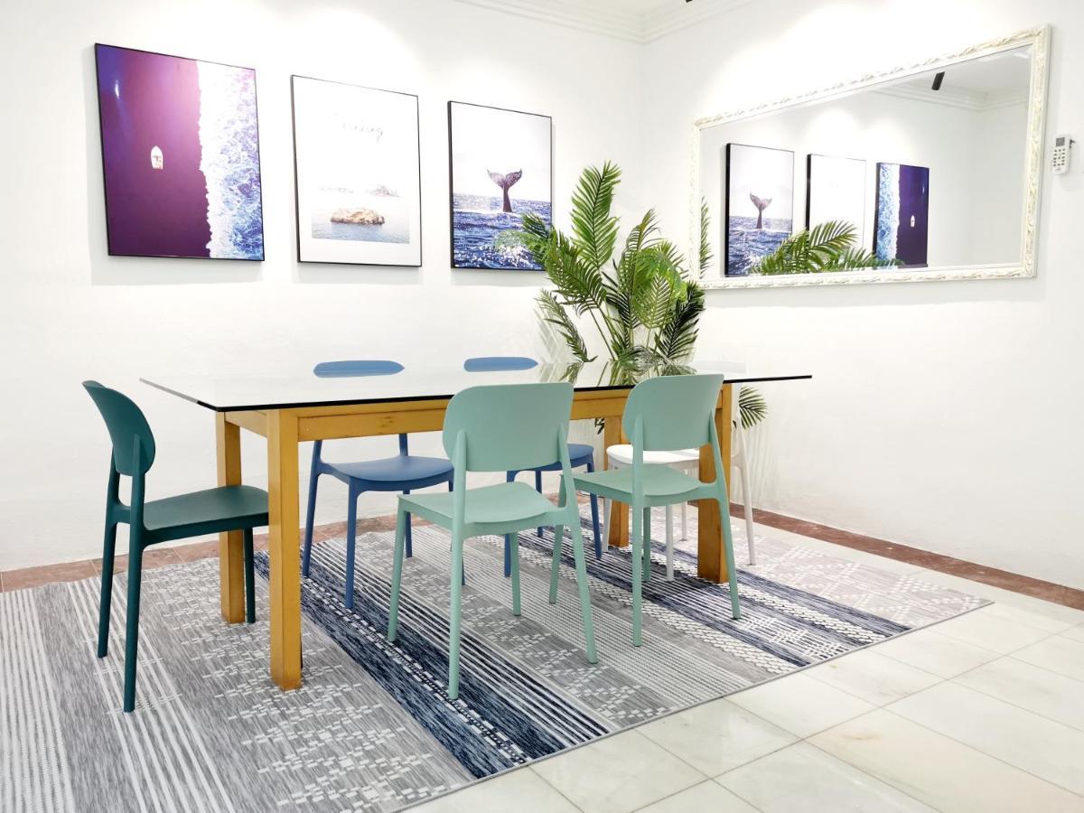 527 Beachhouse L 5 Bedroom With Swimming Pool - 3Min Walk To The Beach Танджунг Бунга Екстериор снимка